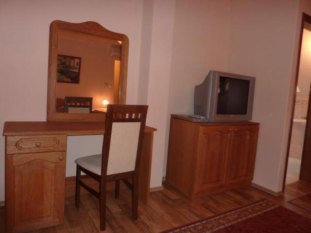 Bed and Breakfast Naspolya Panzio Es Etterem Bataapati Номер фото